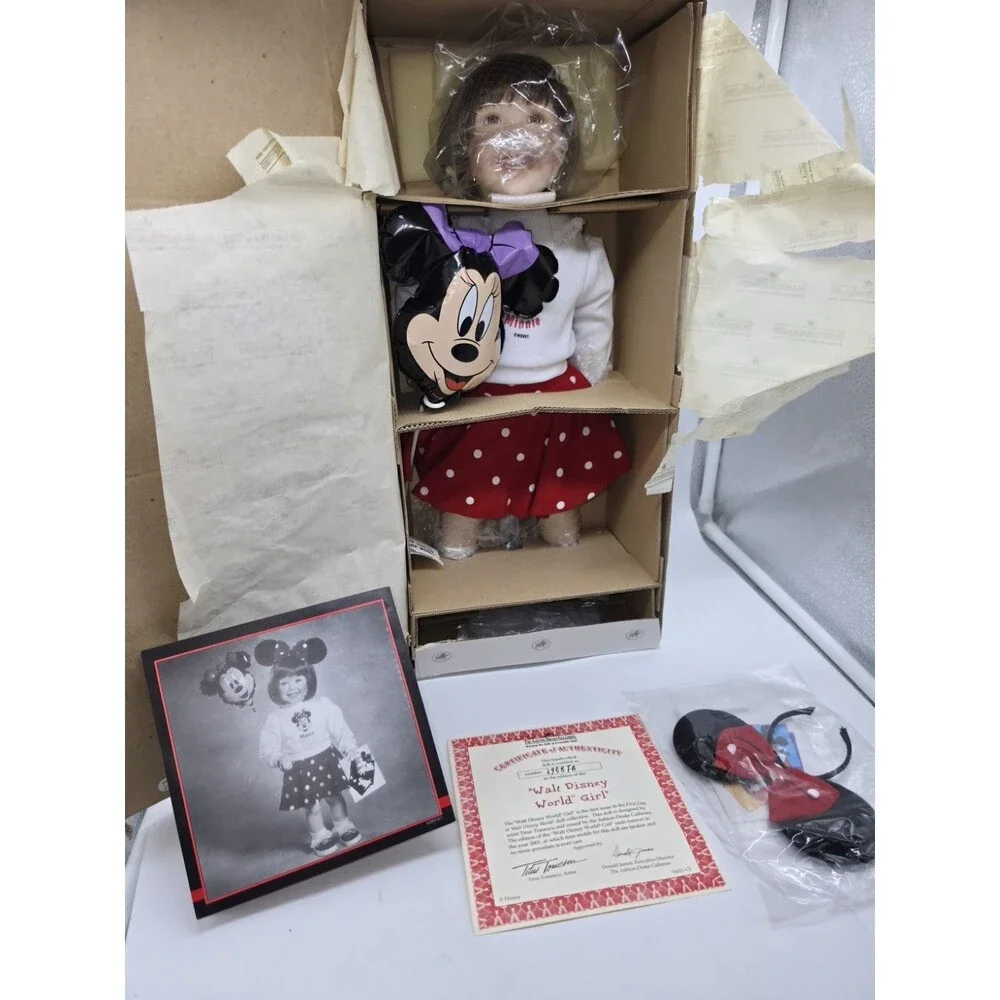 Ashton-Drake Disney World Girl Porcelain Doll NIB 2001 COA Minnie Mouse
